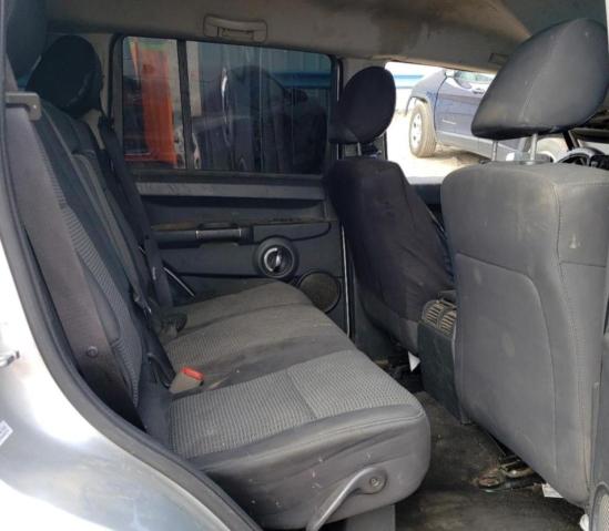 1J4RG4GK8AC132144 - 2010 JEEP COMMANDER SPORT Silber Foto 10