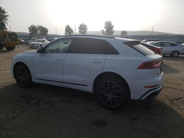 WA1FVBF10ND009783 - 2022 AUDI Q8 PRESTIGE S-LINE WHITE photo 2