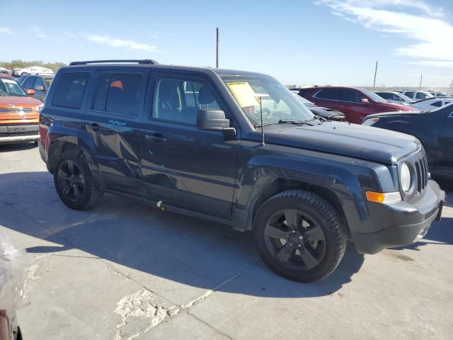 1C4NJPFB8ED660338 - 2014 JEEP PATRIOT LATITUDE GRAY photo 4