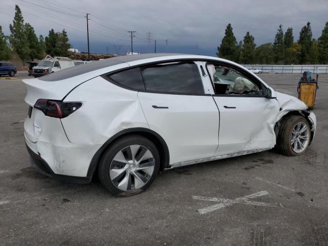 7SAYGDEE1NF454229 - 2022 TESLA MODEL Y WHITE photo 3