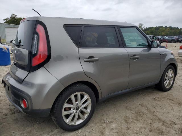 KNDJP3A59H7478027 - 2017 KIA SOUL + GRAY photo 3