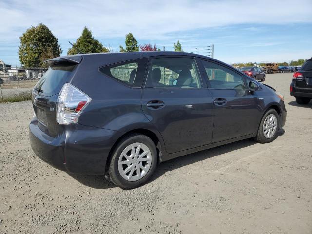 JTDZN3EUXC3105976 - 2012 TOYOTA PRIUS V GRAY photo 3