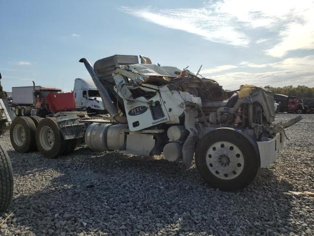 1M1AN07Y5GM024587 - 2016 MACK 600 CHU600 WHITE photo 1