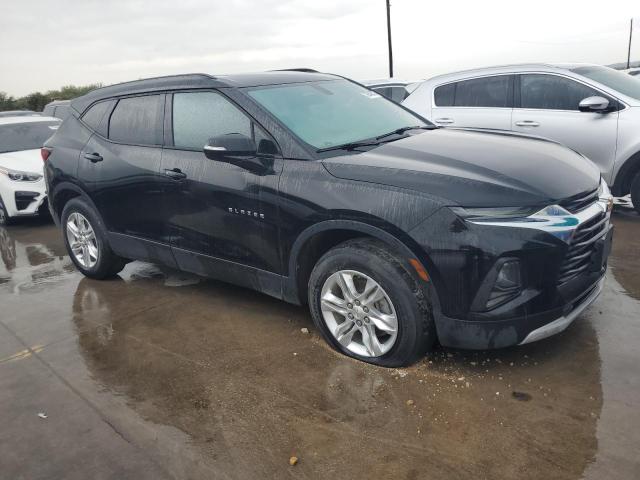 3GNKBBRA7KS645144 - 2019 CHEVROLET BLAZER 1LT BLACK photo 4