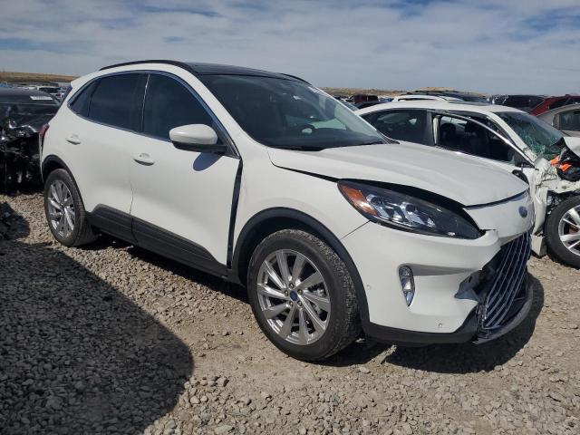 1FMCU9J95MUB31308 - 2021 FORD ESCAPE TITANIUM WHITE photo 4