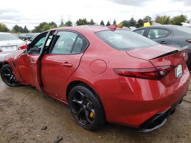 ZARFAEAV1J7595874 - 2018 ALFA ROMEO GIULIA QUADRIFOGLIO RED photo 2