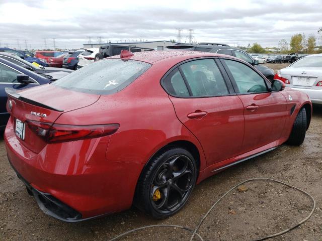 ZARFAEAV1J7595874 - 2018 ALFA ROMEO GIULIA QUADRIFOGLIO RED photo 3