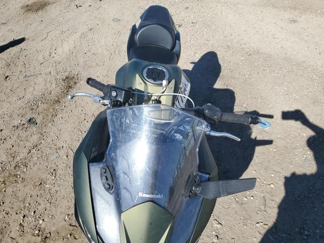 ML5EXER16RDAD3805 - 2024 KAWASAKI EX650 R Графитовый фото 5