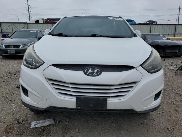 KM8JT3AF8EU817843 - 2014 HYUNDAI TUCSON GLS WHITE photo 5