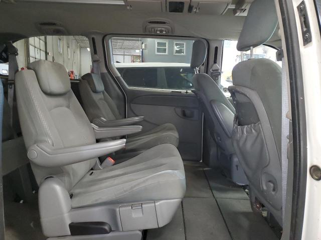 2A4GP54L47R346588 - 2007 CHRYSLER TOWN & COU TOURING WHITE photo 11