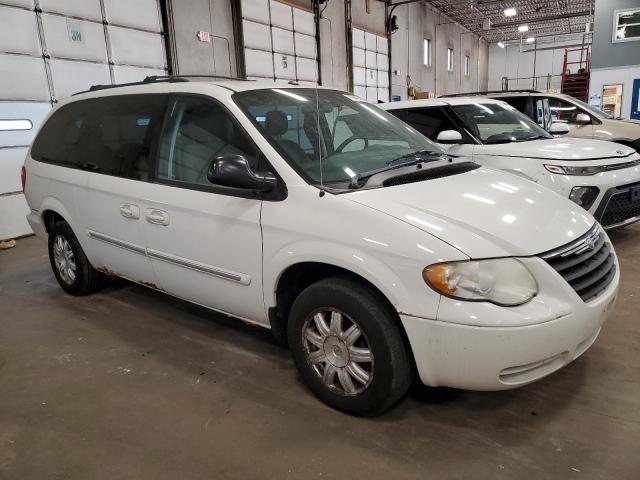 2A4GP54L47R346588 - 2007 CHRYSLER TOWN & COU TOURING WHITE photo 4