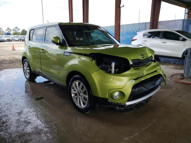 KNDJP3A53J7900847 - 2018 KIA SOUL + GREEN photo 4