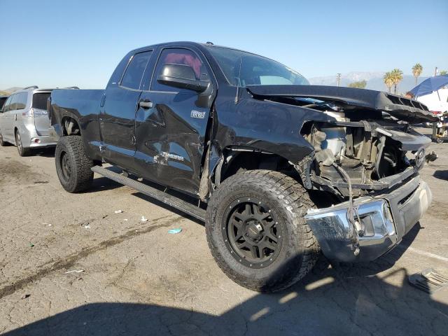 5TFRY5F16FX187788 - 2015 TOYOTA TUNDRA DOUBLE CAB SR/SR5 BLACK photo 4