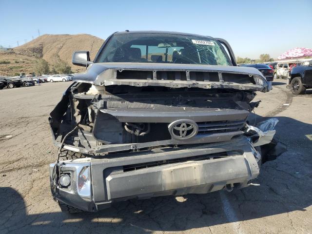 5TFRY5F16FX187788 - 2015 TOYOTA TUNDRA DOUBLE CAB SR/SR5 BLACK photo 5