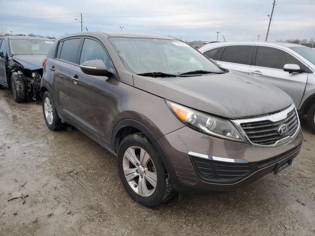 KNDPB3A23D7422531 - 2013 KIA SPORTAGE BASE BROWN photo 4