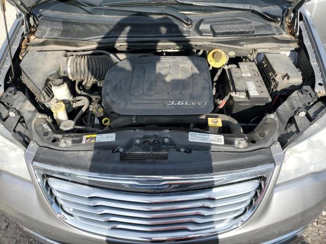 2C4RC1BGXER251832 - 2014 CHRYSLER TOWN & COU TOURING GRAY photo 12