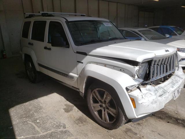 1C4PJMFK9CW210559 - 2012 JEEP LIBERTY JET WHITE photo 4