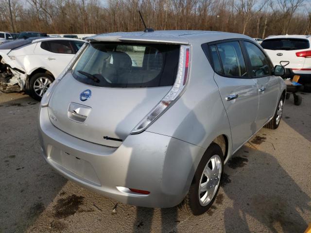 1N4AZ0CP6FC327888 - 2015 NISSAN LEAF S SILVER photo 4