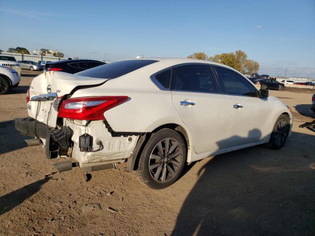 1N4AL3AP8HC259960 - 2017 NISSAN ALTIMA 2.5 WHITE photo 3