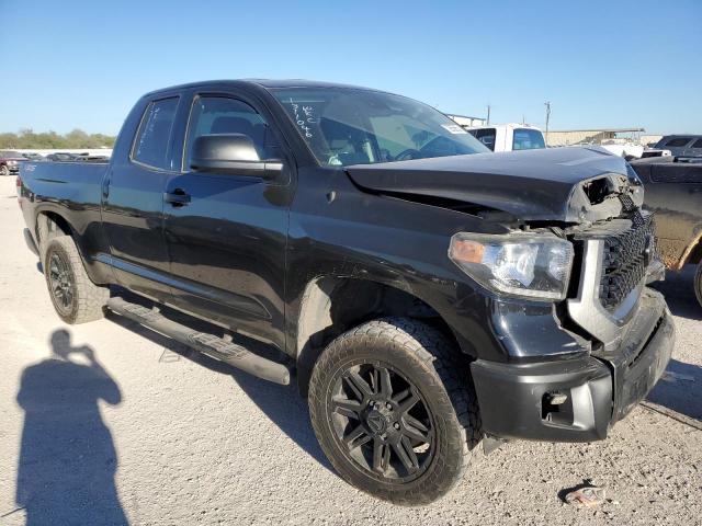 5TFRM5F16KX140279 - 2019 TOYOTA TUNDRA DOUBLE CAB SR/SR5 BLACK photo 4