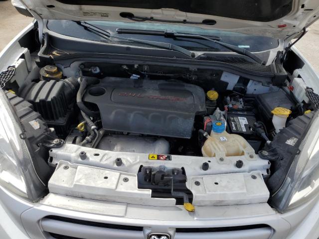 ZFBERFBT1F6954643 - 2015 RAM PROMASTER SLT 白色 照片 11