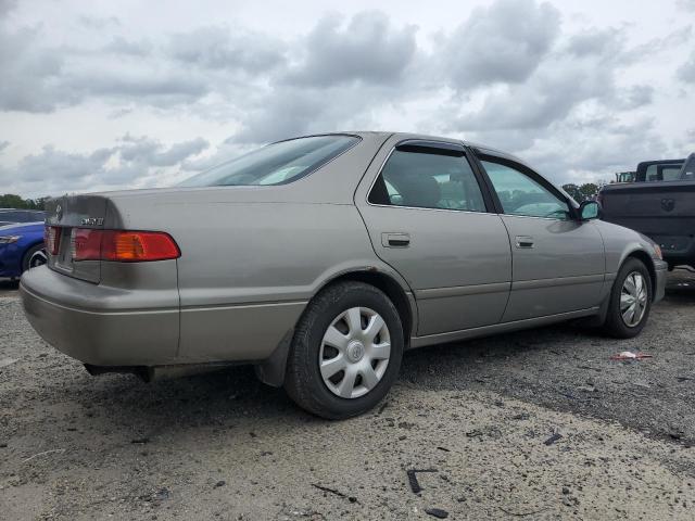 JT2BG22K910558664 - 2001 TOYOTA CAMRY CE BEIGE photo 3