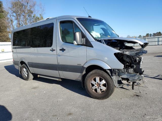 WDZPE7CC5D5784764 - 2013 MERCEDES-BENZ SPRINTER 2500 SILVER photo 4