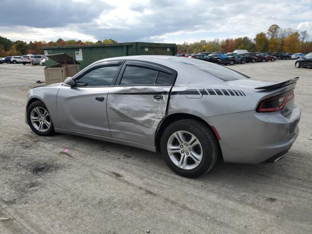 2C3CDXBG2GH103452 - 2016 DODGE CHARGER SE SILVER photo 2