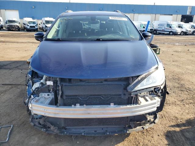 2C4RC1EG8HR534150 - 2017 CHRYSLER PACIFICA TOURING L PLUS BLUE photo 5