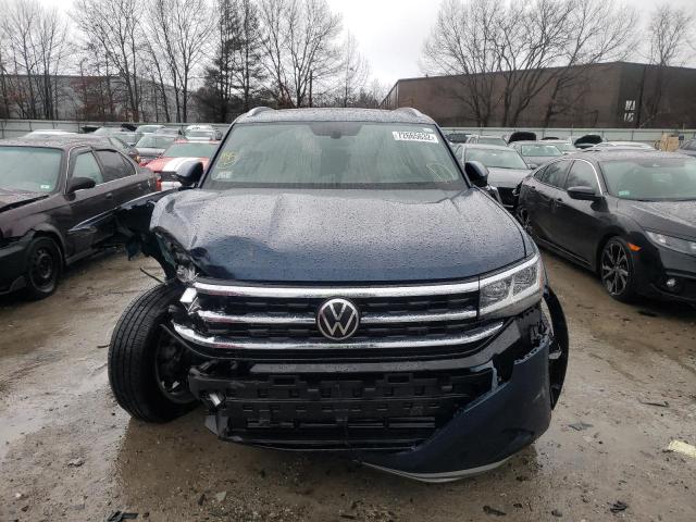 1V2KE2CA5NC202783 - 2022 VOLKSWAGEN ATLAS CROS SE BLUE photo 5