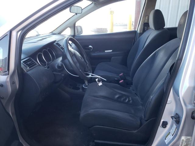 3N1BC11E69L500649 - 2009 NISSAN VERSA S SILVER photo 7