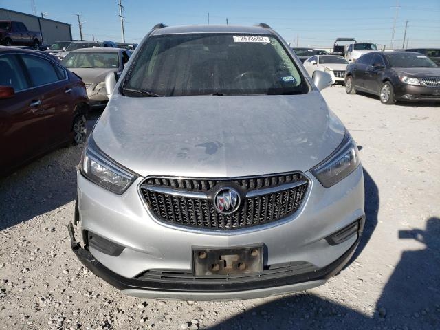 KL4CJASB8JB684407 - 2018 BUICK ENCORE PREFERRED Күміс фото 5