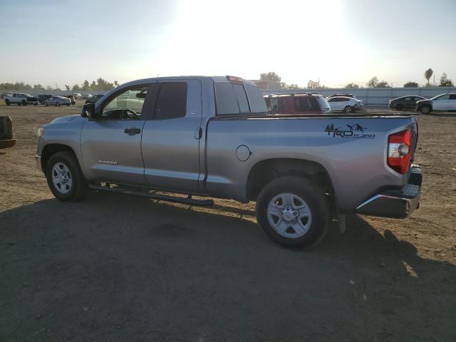 5TFRM5F12EX069182 - 2014 TOYOTA TUNDRA DOUBLE CAB SR/SR5 SILVER photo 2
