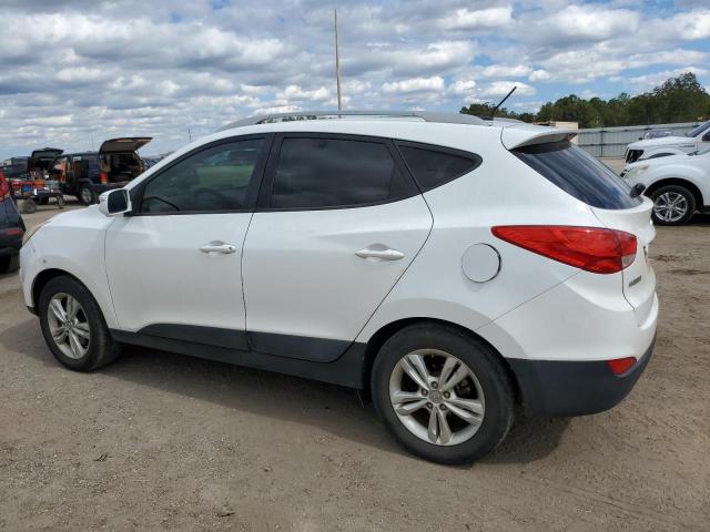 KM8JU3AC6DU757420 - 2013 HYUNDAI TUCSON GLS WHITE photo 2