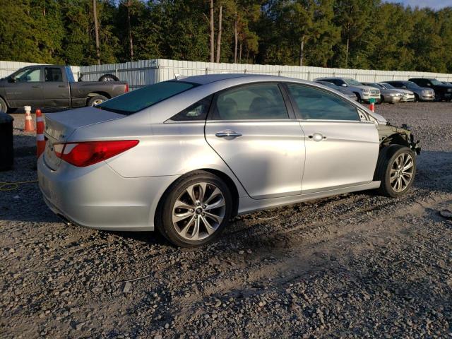 5NPEC4AB3DH554016 - 2013 HYUNDAI SONATA SE SILVER photo 3