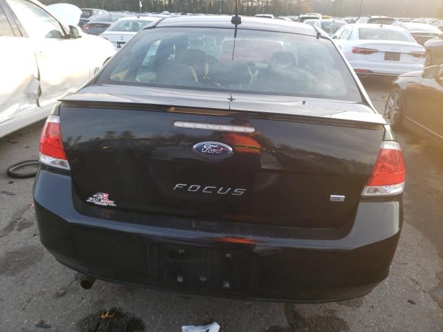 1FAHP3FN0AW199932 - 2010 FORD FOCUS SE BLACK photo 6