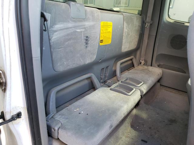 5TETU62N68Z590665 - 2008 TOYOTA TACOMA PRERUNNER ACCESS CAB WHITE photo 10
