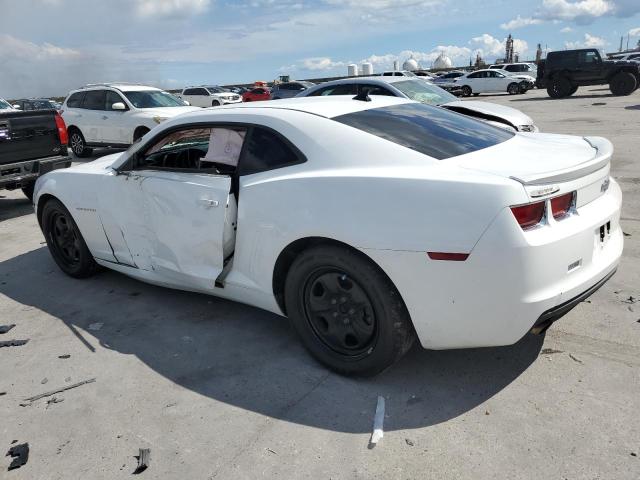 2G1FA1E34C9176374 - 2012 CHEVROLET CAMARO LS WHITE photo 2