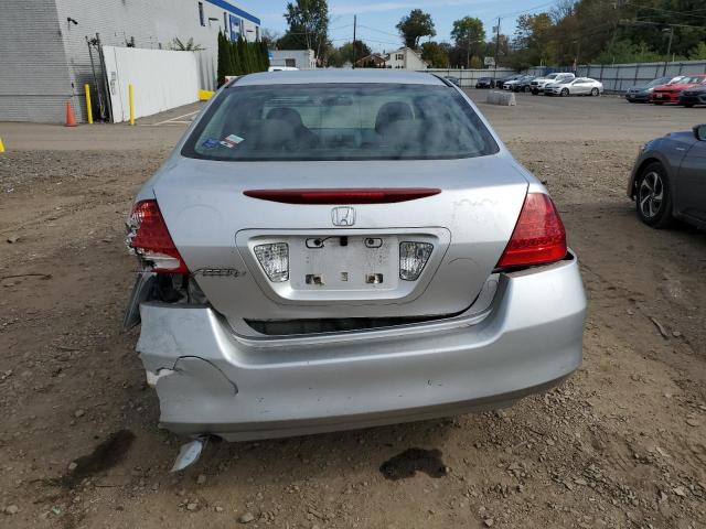 1HGCM56487A209324 - 2007 HONDA ACCORD LX SILVER photo 6