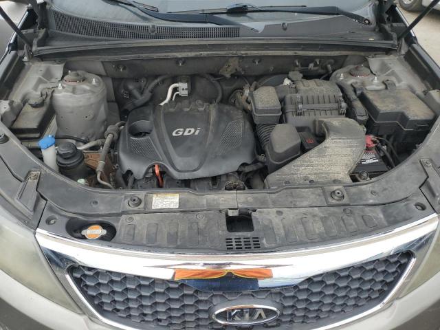 5XYKT3A69CG221051 - 2012 KIA SORENTO BASE GRAY photo 12