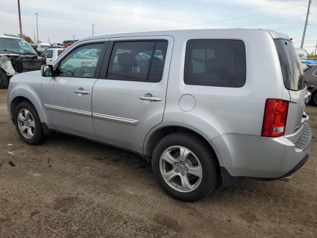 5FNYF4H59DB062061 - 2013 HONDA PILOT EXL SILVER photo 2