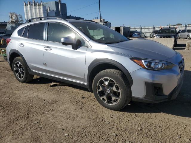 JF2GTACC0JH218798 - 2018 SUBARU CROSSTREK PREMIUM SILVER photo 4