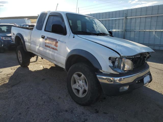 5TEWN72N42Z066776 - 2002 TOYOTA TACOMA XTRACAB WHITE photo 4