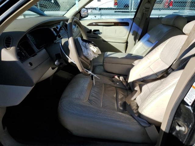 1LNHM81W3YY828738 - 2000 LINCOLN TOWN CAR EXECUTIVE BLACK photo 7
