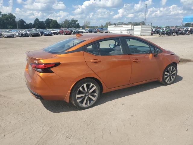 3N1CN8FV7LL810266 - 2020 NISSAN VERSA SR ORANGE photo 3