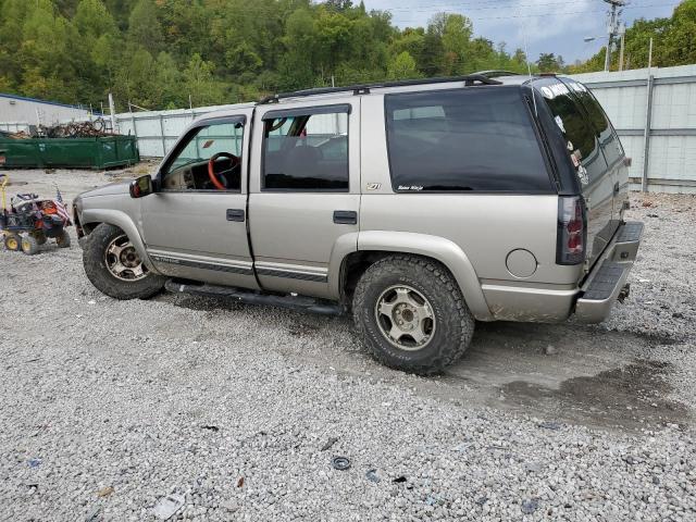 1GNEK13R3YR154538 - 2000 CHEVROLET TAHOE K1500 GOLD photo 2