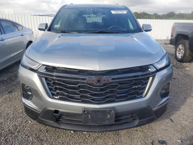 1GNEVJKW6PJ275107 - 2023 CHEVROLET TRAVERSE RS GRAY photo 5