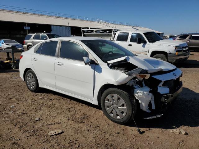 3KPA24AB6KE184179 - 2019 KIA RIO S WHITE photo 4