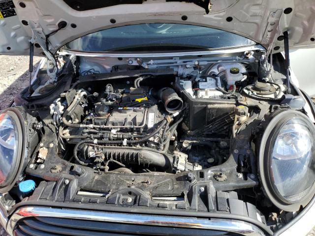WMWXP5C5XK2D72659 - 2019 MINI COOPER SILVER photo 11