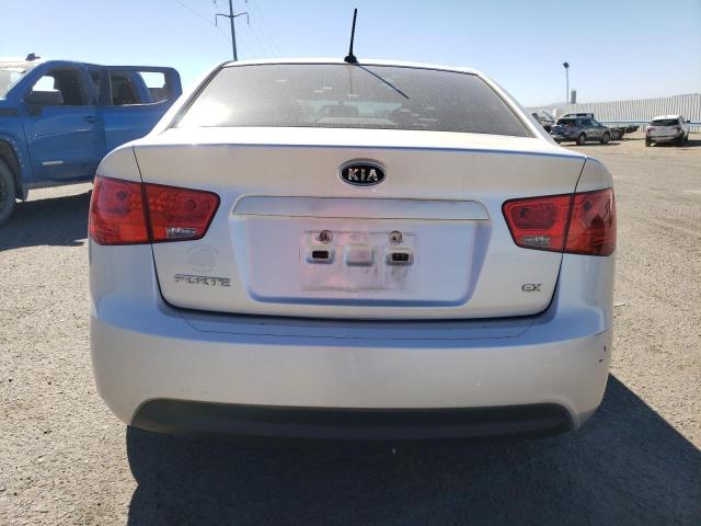 KNAFU4A29C5470831 - 2012 KIA FORTE EX SILVER photo 6